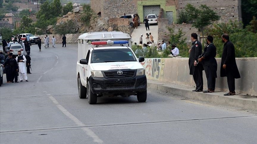 مقتل 25 جنديا في هجوم انتحاري غربي باكستان