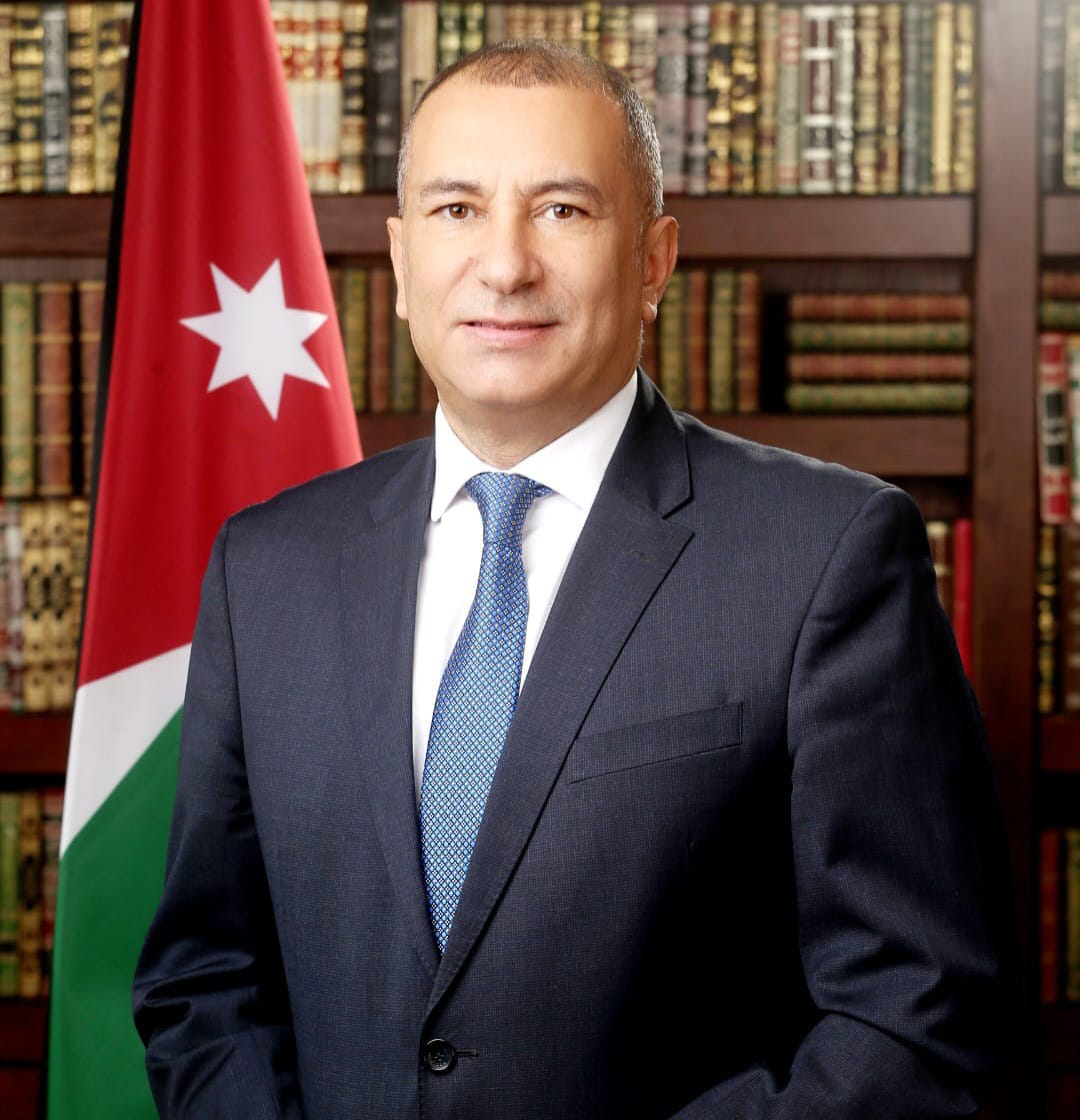 حدادين:بيانات التضخم الشهرية والسنوية متضاربة كيف ستؤثر على الذهب والنفط والفائدة.