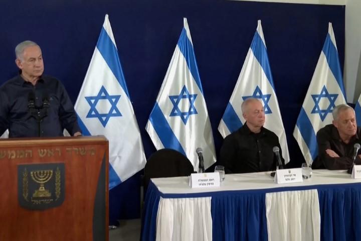 الاعلام العبري يكشف عن خلافات داخل مجلس الحرب