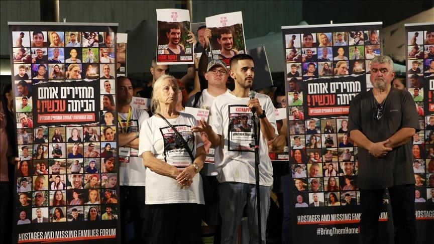 عائلات الأسرى تدعو لاستئناف المفاوضات مع حماس
