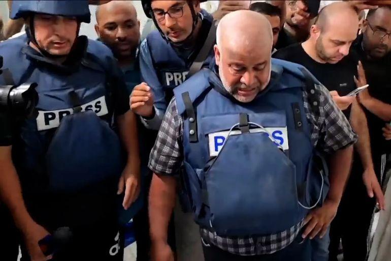 قناص يصيب وائل الدحدوح بيده