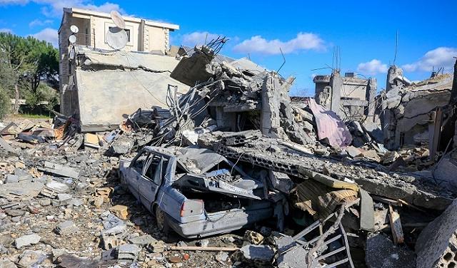 الاحتلال يلقي منشورات في جنوبيّ لبنان