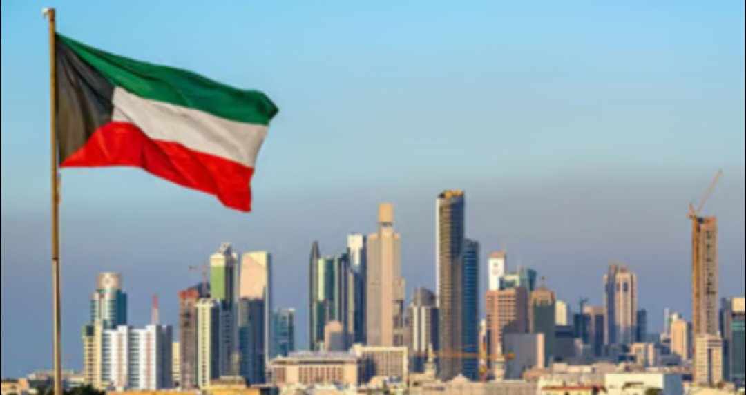 تلفزيون الكويت يقطع برامجه ويبث القرآن الكريم: بيان من الديوان الأميري بعد قليل