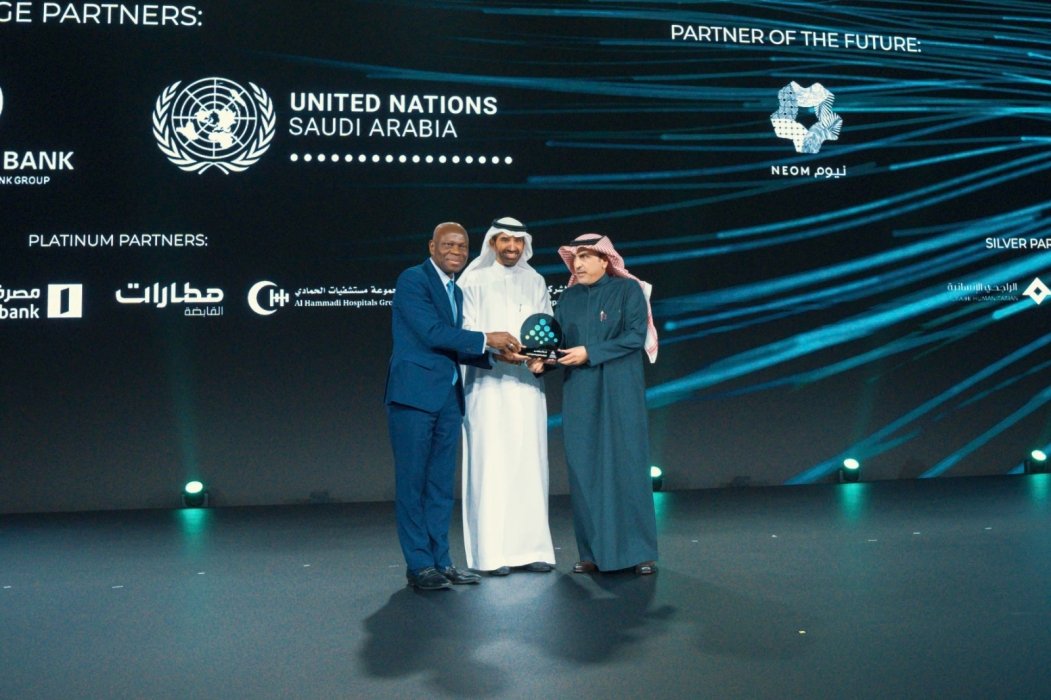 بتوقيع اتفاقيات بقيمة نصف مليار ريال.. اختتام أشغال المؤتمر الدولي لسوق العمل