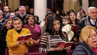 برصاص إسرائيلي.. مقتل امرأة وابنتها في الرعية الكاثوليكية بغزة ويطاليا تندد