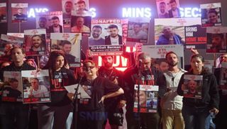 غزة تقسم الشارع الإسرائيلي إلى نصفين