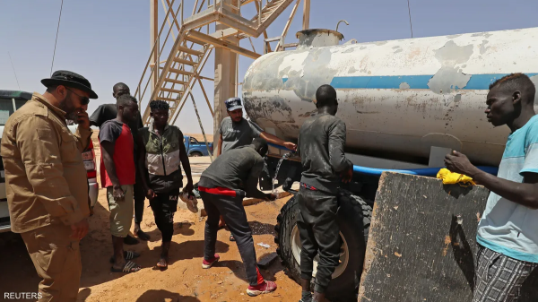 توافق إيطالي بريطاني على مشروع يعيد مهاجرين في تونس لأوطانهم