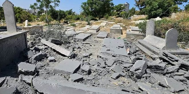 حقد (الصهاينة) الأعمى وعنصريتها يطال الشهداء الفلسطينيين في المقابر