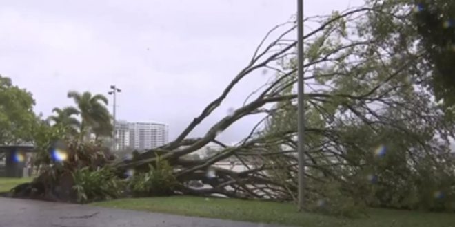 مصرع 13 شخصاً جراء عاصفة اجتاحت مدينة ساحلية بالأرجنتين