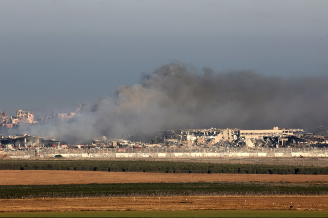 شهداء وإصابات بقصف إسرائيلي متواصل على قطاع غزة