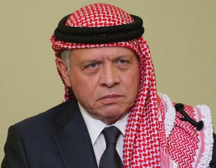 عاجل ..الملك يعود إلى أرض الوطن