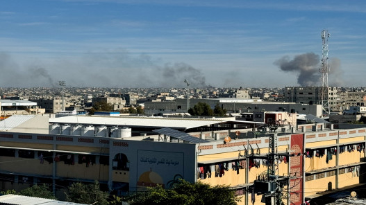 عشرات الشهداء والجرحى في سلسلة غارات عنيفة على قطاع غزة