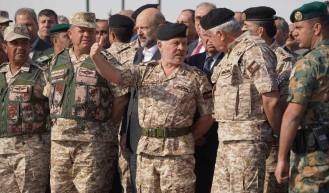 الصخري يكتب يا سيدي وقت  الطلب  كلنا  جيش ...والشعب كامل   تحت  أمر  القياده