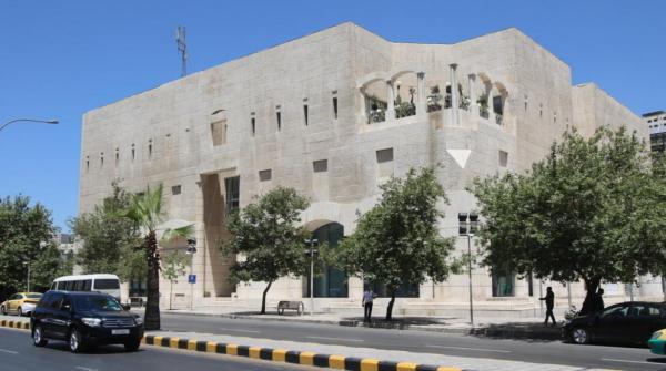 الأمانة: عطاء لتقديم خدمات تحصيل أموالنا وآخر لمقاعد مدرجات القويسمة