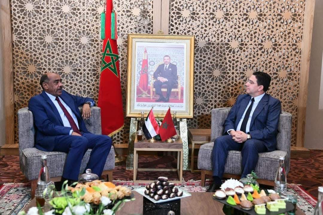 وزير الخارجية السوداني يلتقي نظيره المغربي