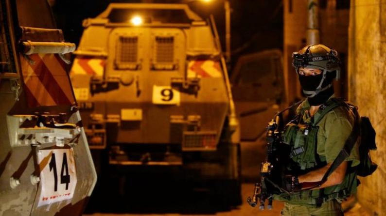 قوات الاحتلال تقتحم بلدات علار وقفين وعتيل شمال طولكرم