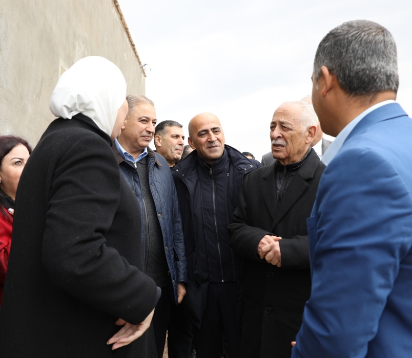 العيسوي يتفقد عدد من مشاريع المبادرات الملكية في إربد وجرش
