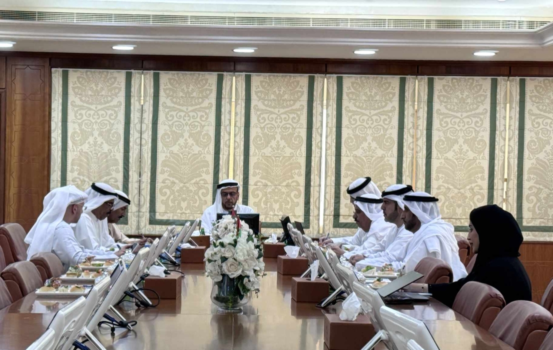Ajman Chamber discusses initiatives and projects for 2024 Abdullah Al Muwaiji: Following and keeping up with global economic developments improves competitiveness and attracts investments.