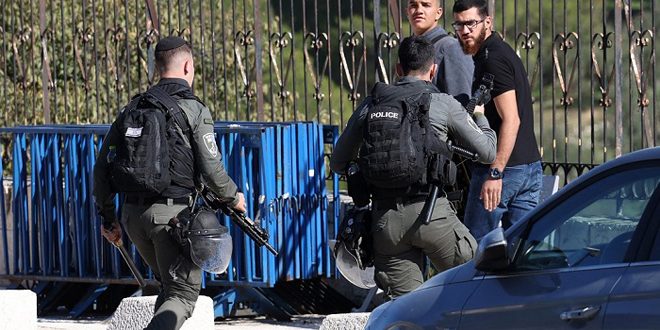 إصابة عشرات الفلسطينيين جراء اعتداء قوات الاحتلال عليهم بالقدس المحتلة