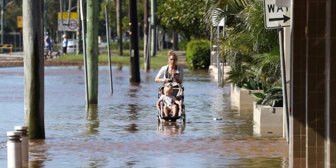 أستراليا .. تحذيرات من موجة حر شديدة بعد فيضانات أودت بحياة 10 أشخاص