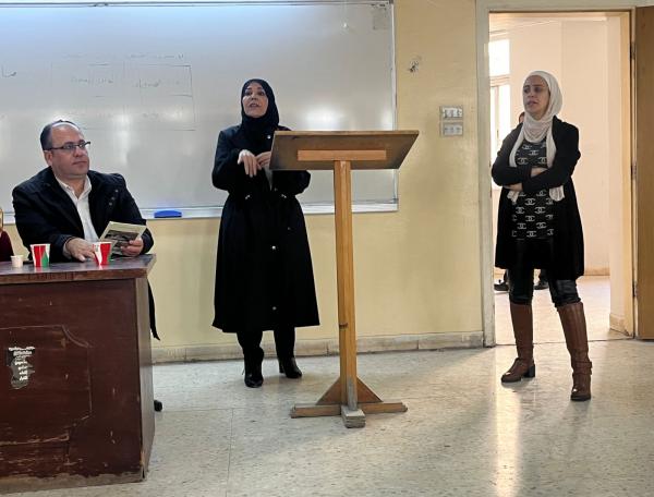 محاضرة توعوية لمبادرة بانلاستيك في مجال البيئة