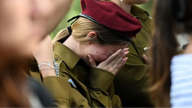 أطباء إسرائيليون يهربون إلى بريطانيا اليكم السبب!!