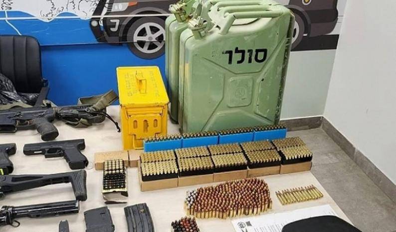 صهيوني .. سرق أسلحة وذخائر وانتحل شخصية مقاتل شارك بالحرب على غزة لشهر ونصف