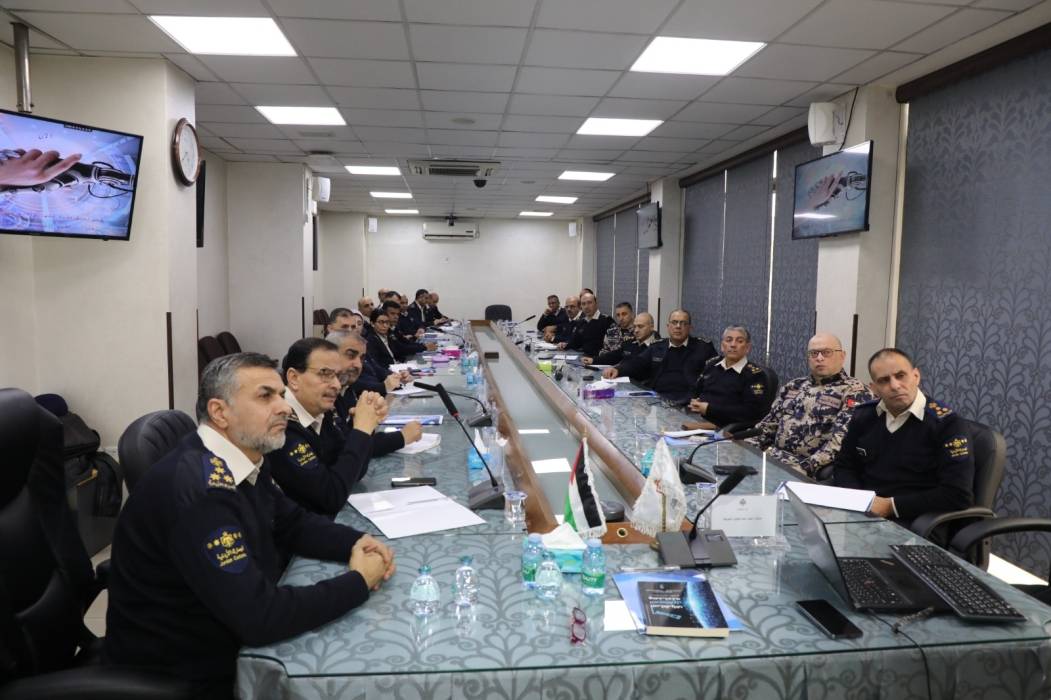 الجمـــارك تنــظّم دورة تدريبية ومحاضرة توعوية في استشراف المستقبل