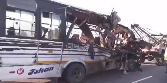 مصرع 14 شخصاً في حادث تصادم شمال شرق الهند