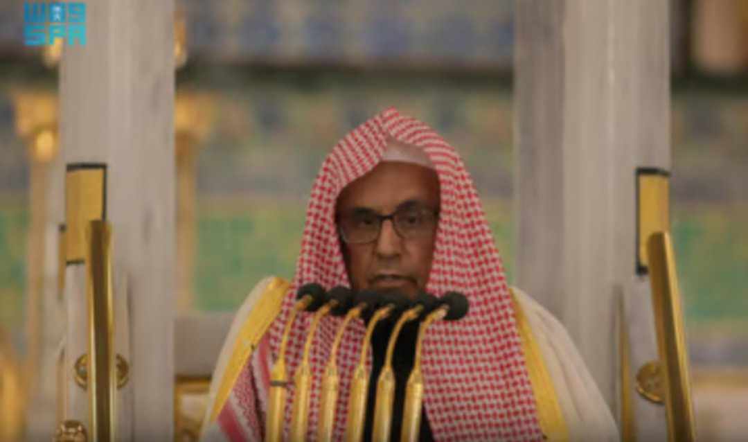 إمام المسجد النبوي: من آثار نزع البركات ما يعانيه العالم من مشاكل اقتصادية وتحديات مالية