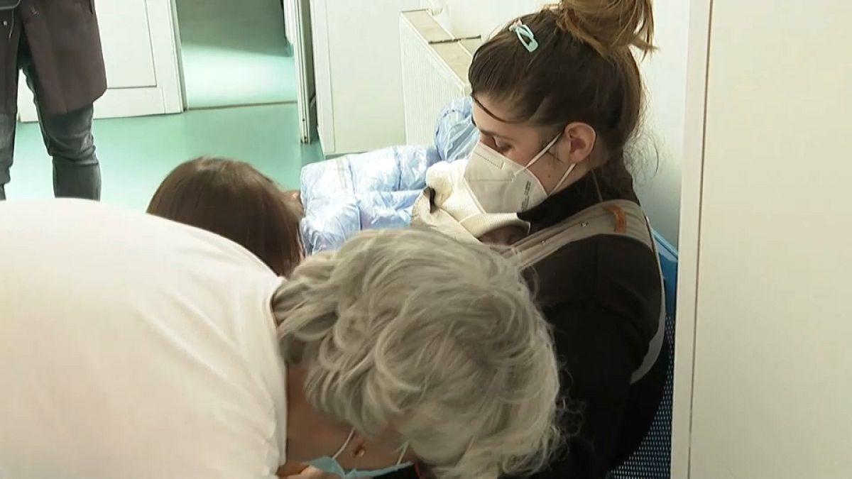امتلاء المستشفيات اثر فيروس تنفسي يصيب الأطفال في رومانيا