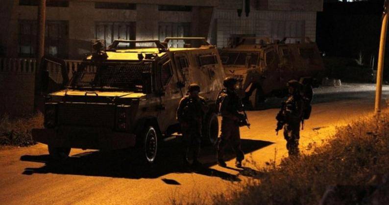 قوات الاحتلال تغلق مداخل حوسان غرب بيت لحم