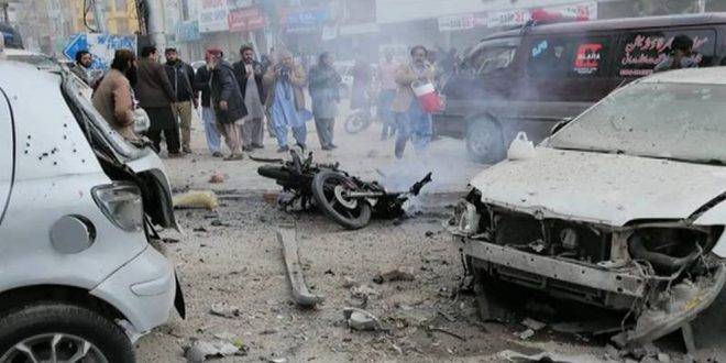 مقتل 5 أشخاص وإصابة 14 آخرين في انفجار شمال غرب باكستان