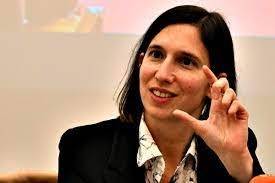 بوادر انقسام في حكومة ميلوني اليمينية.. وهجوم عليها بسبب الأجور المتدنية