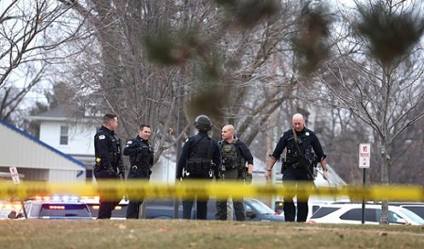 اعتقال سائق صدم بمركبته سياج البيت الأبيض