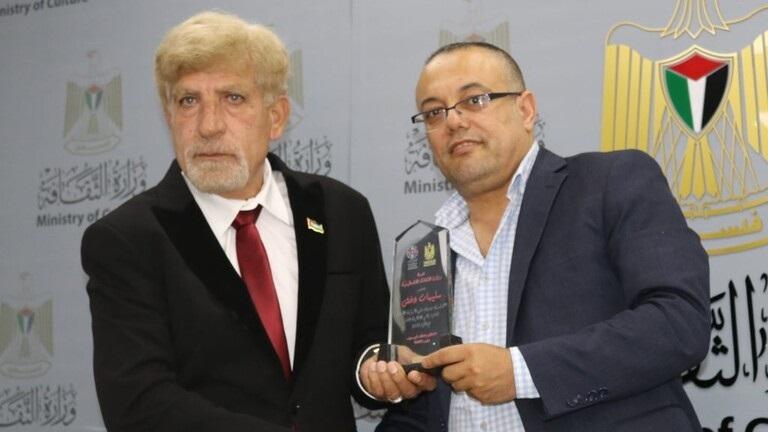 إجراء ضد شاعر فلسطيني بعد رثائه جنديا إسرائيليا