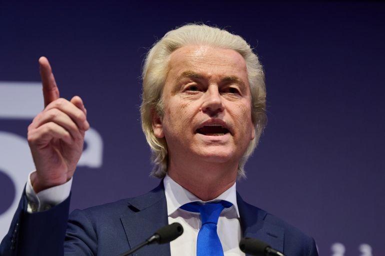 الهولندي المتطرف فيلدرز يسحب مشروعات قوانين مناهضة للإسلام والهجرة