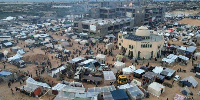 أكثر من نصف أهالي قطاع غزة يتكدسون في مدينة رفح