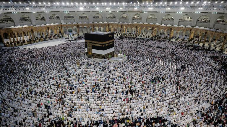 السعودية وسوريا تتفقان على تسيير مناسك الحج من دمشق