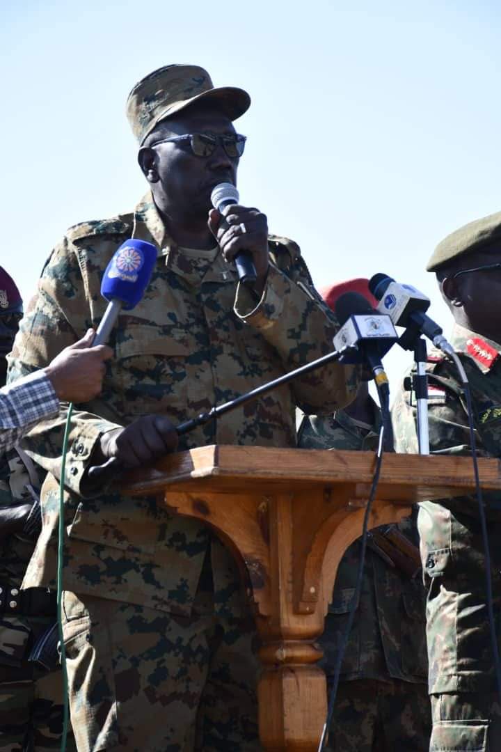 الفريق بادي يرعى تخريج الدفعة الثانية منَ منسوبي الترتيبات الأمنية في السودان ...صور