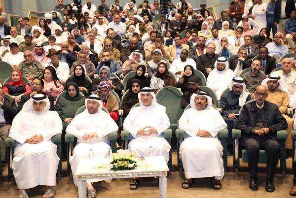 شعراء ينشدون للسلام والإنسانيّة في خامس أمسيات الشارقة للشعر العربي