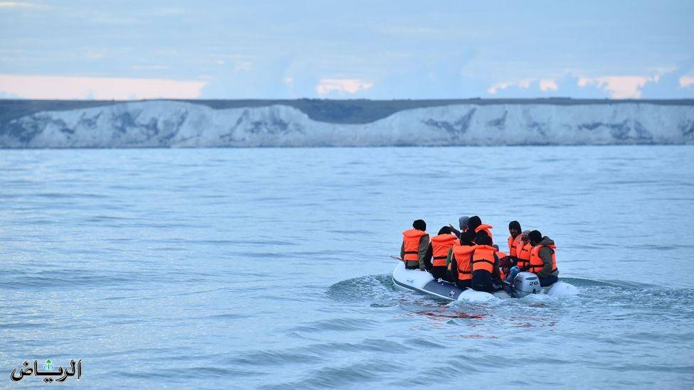 مصرع أربعة مهاجرين في محاولة عبور بحر المانش