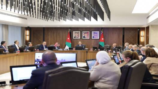 رئيس الوزراء يوجه إلى اتخاذ تدابير وإجراءات لازمة للتعامل مع الآثار التضخمية المحتملة