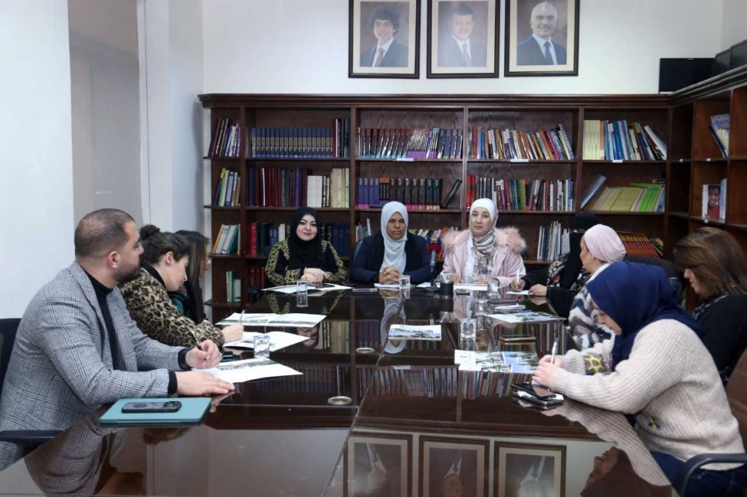 ملتقى البرلمانيات الأردنيات يطلع على تجربة مركز دراسات المرأة بالجامعة الأردنية