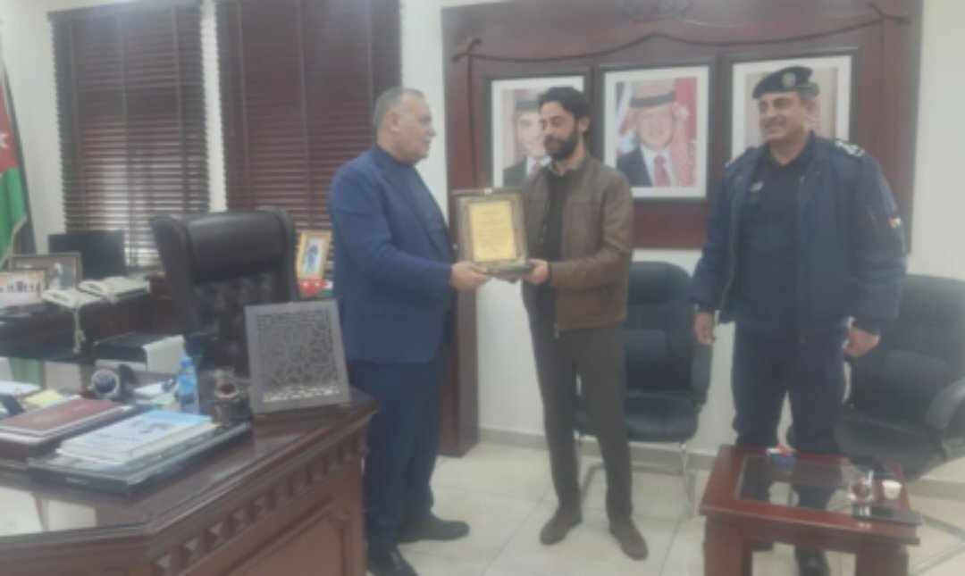 الجبور يشيد بإنجاز المرحلة الرابعة للباص السريع