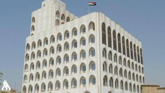 العراق يستدعي سفيره لدى طهران للتشاور على خلفية الاعتداءات الإيرانية