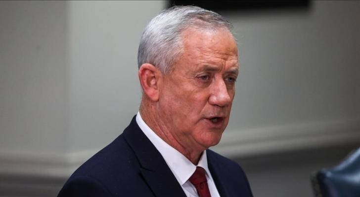 غانتس يطرح (قضايا حاسمة) بشأن الحرب