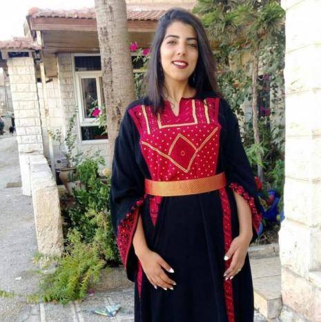 الاحتلال يعتقل محامية على حاجز الكونتينر شمال شرق بيت لحم