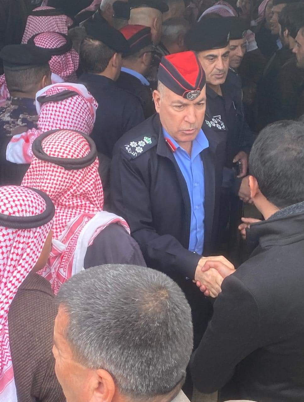 مديرية الأمن العام تشارك في تشيع جثمان اللواء المتقاعد محمد حسين  العليمات