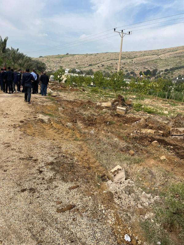 إزالة اعتداءات على قناة الملك عبدالله وأراضي الخزينة في الأغوار